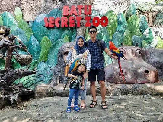 Batu Secret Zoo